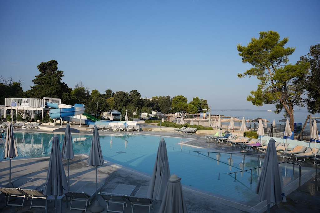 Pool im Campingplatz